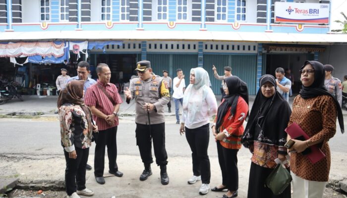 Kapolres Lampung Selatan AKBP Yushriandi Yusrin S.Ik Melakukan Pengecekan Harga Setok Beras