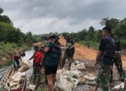 Satgas TMMD Kodim 0426/Tulang Bawang Percepat Pasokan Material Pembangunan Jembatan