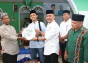 Ramadan Ke-9, Bupati Tapsel Bagikan Bantuan Ke Masyarakat Tantom Angkola