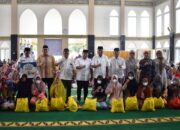 Bersama Forkopimda Provinsi, Danrem 043/Gatam Safari Ramadhan Di Masjid Agung Kalianda