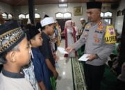 Polres Way Kanan Gelar Peringatan Nuzulul Qur’an dan Buka Bersama Anak Yatim