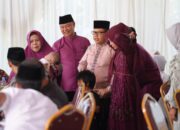 Setelah Salat Idulfitri 1445 Hijriah Penjabat Bupati Mesuji Sulpakar Open House di Rumah Dinas nya