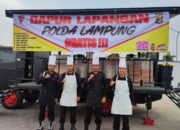 Brimob Siapkan Dapur Lapangan di Bakauheni dan Panjang Secara Gratis Buat Makan Pemudik