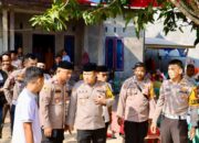 Kunjungi Rumah Siswi SMK yang Ditemukan Tewas, Polisi Beri Tali Asih