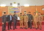 Pj. Wali Kota Padangsidimpuan Hadiri Rapat Paripurna DPRD Penyampaian Rekomendasi LKPJ Tahun Anggaran 2023