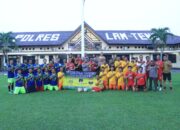 Sambut Hari Bhayangkara ke 78, Polres Lampung Tengah Gelar Pertandingan Persahabatan Sepak Bola Bersama Senkom Polri