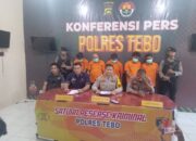 Dalam Konferensi Pers Polres Tebo Menyampaikan Semua Hasil Dari oprasi Pembrantasan Pelaku PETI Di Kabupaten Tebo 2024