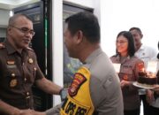 Polres Tulang Bawang Berikan Surprise Pada Peringatan Hari Bhakti Adhyaksa Ke-64 Tahun 2024