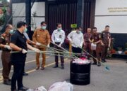 Kejari OKI Lakukan Pemusnahan Barang Bukti dan Rampasan