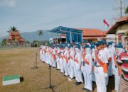 Upacara bendera di Cikijing berlangsung khidmat