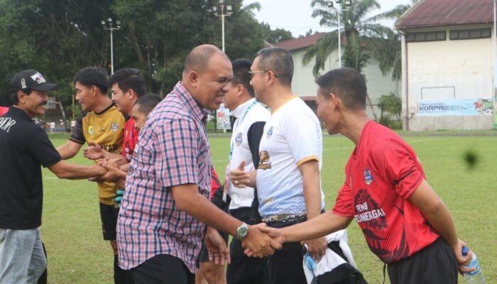 KORPRI Langkat Ikuti Turnamen Sepakbola Se-Sumut, Pj Bupati Langkat Tekankan Sportivitas dan Silaturahmi