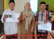 Pemdes Talang Lembak  Bagikan BLT-DD, kepada Keluarga Penerima Manfaat Sebanyak Dua Orang